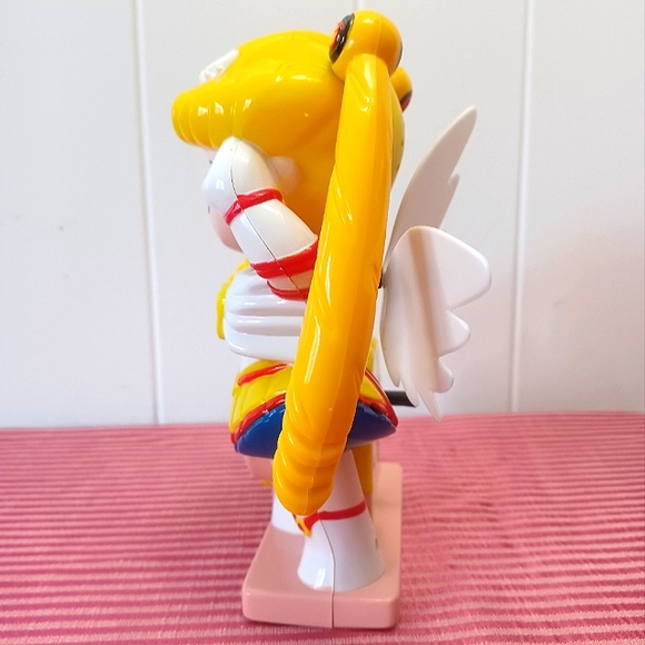 Vintage Sailor Moon Alarm Clock - Picture 3 of 10